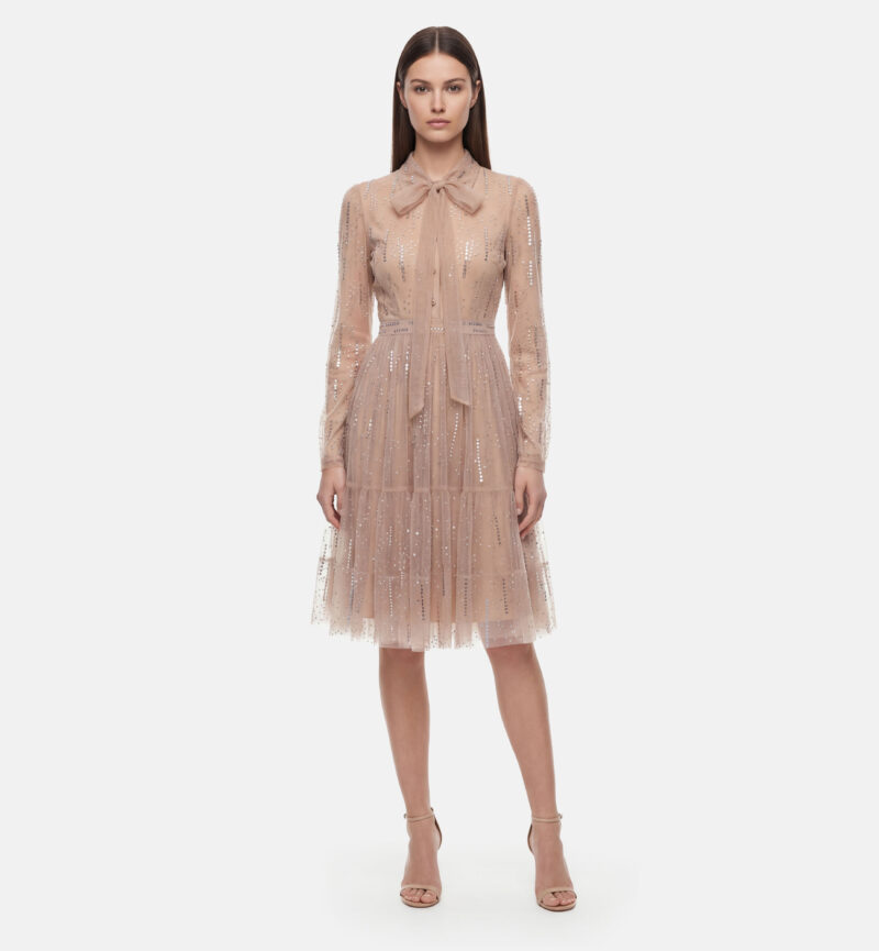 שמלת טול אבנים מכופתרת, בז׳